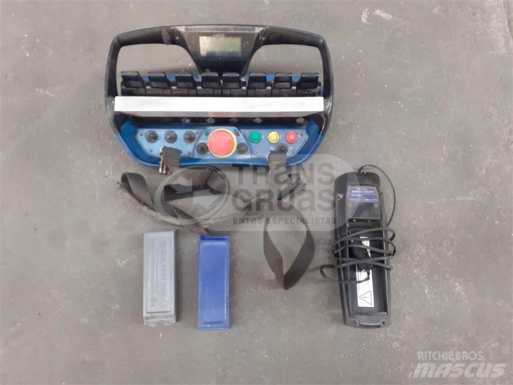 HMF ODIN K8 随车折臂吊