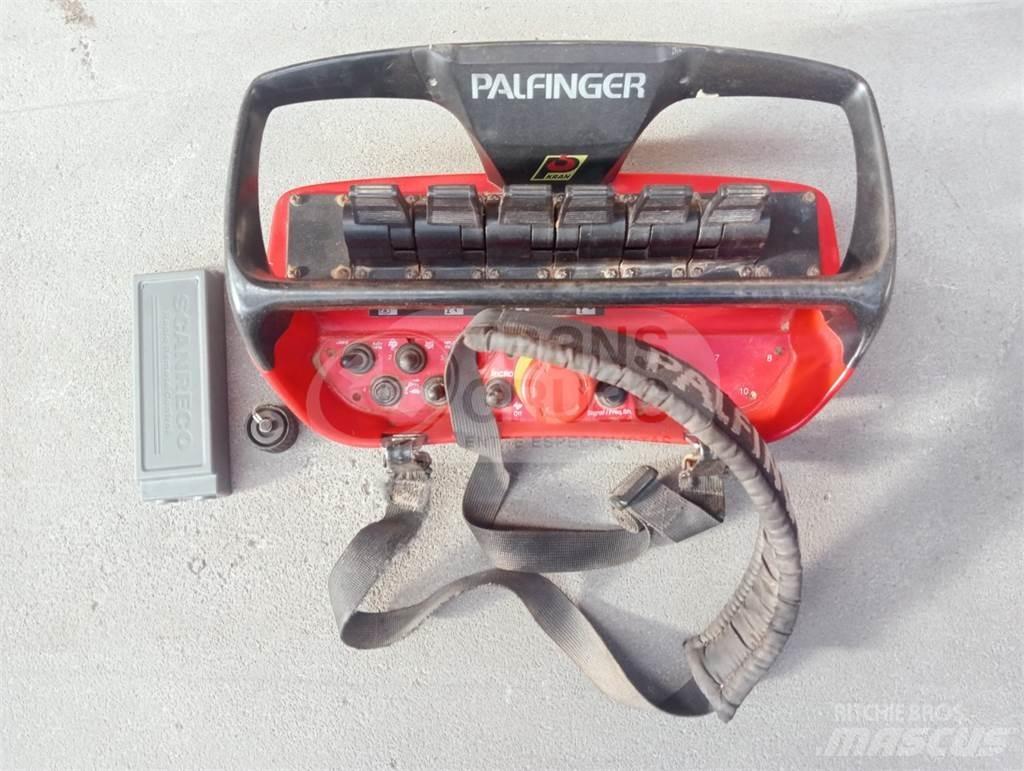 Palfinger PK 29002 随车折臂吊