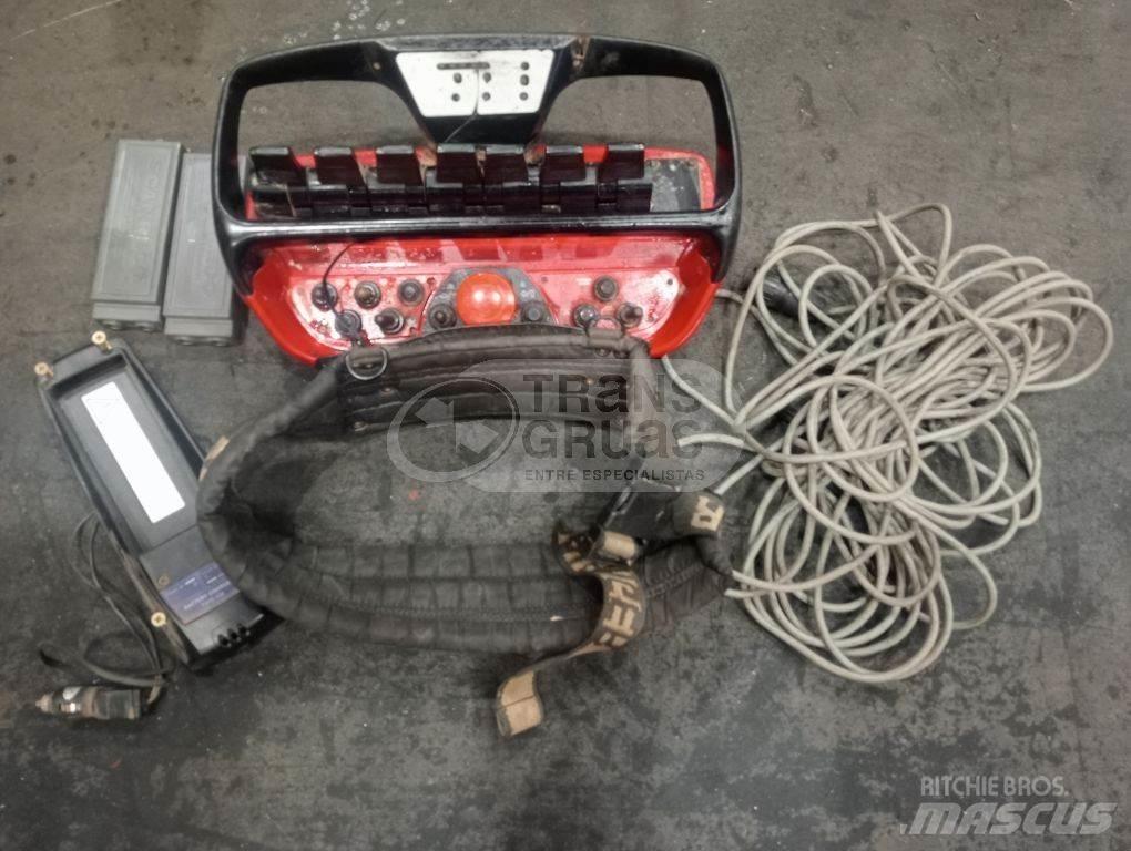 Palfinger PK 36002 随车折臂吊