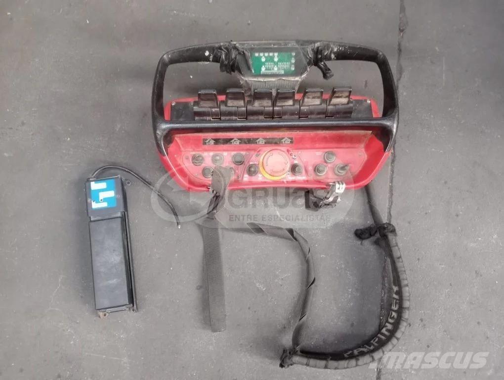 Palfinger PK 44002 随车折臂吊