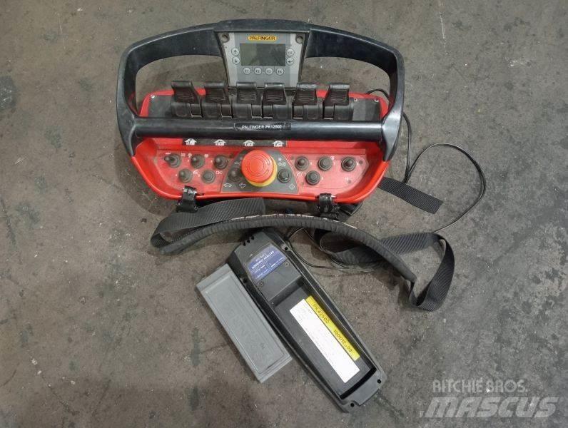 Palfinger PK12502 SH 随车折臂吊