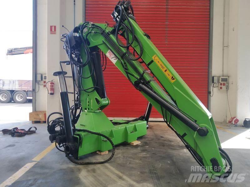 Penz 16000 HL 起重机和装载机