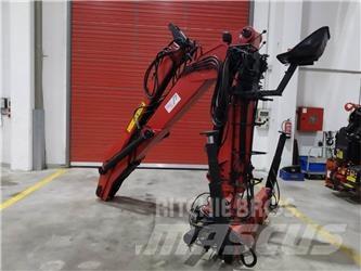 Penz 9100H 起重机和装载机