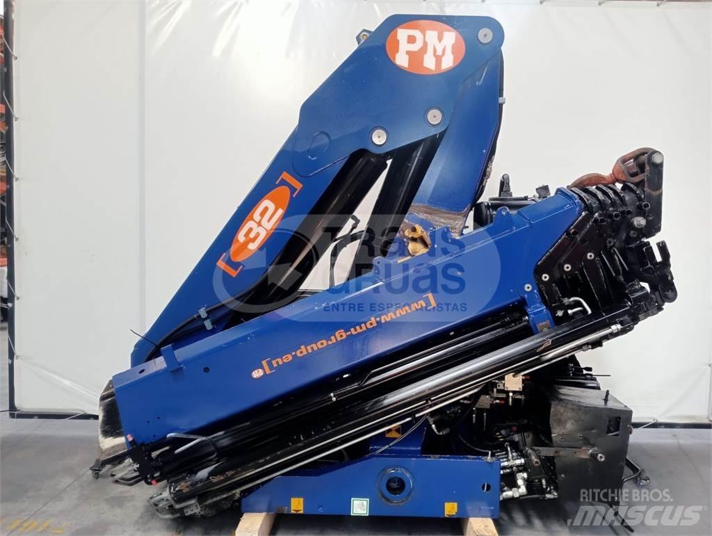 PM 32023 随车折臂吊