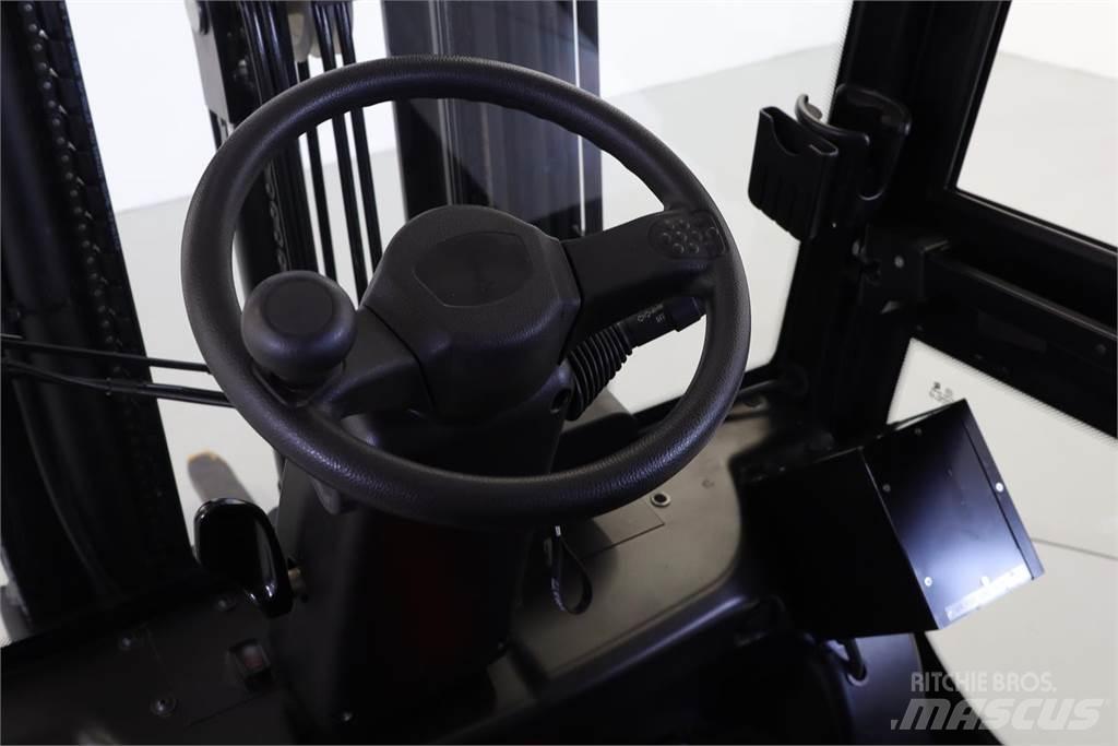 EP TDL161 (48) 电动叉车