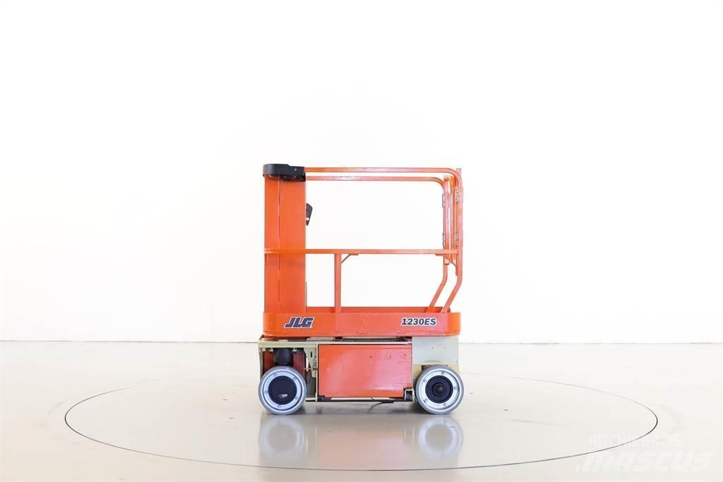 JLG 1230ES 客货电梯