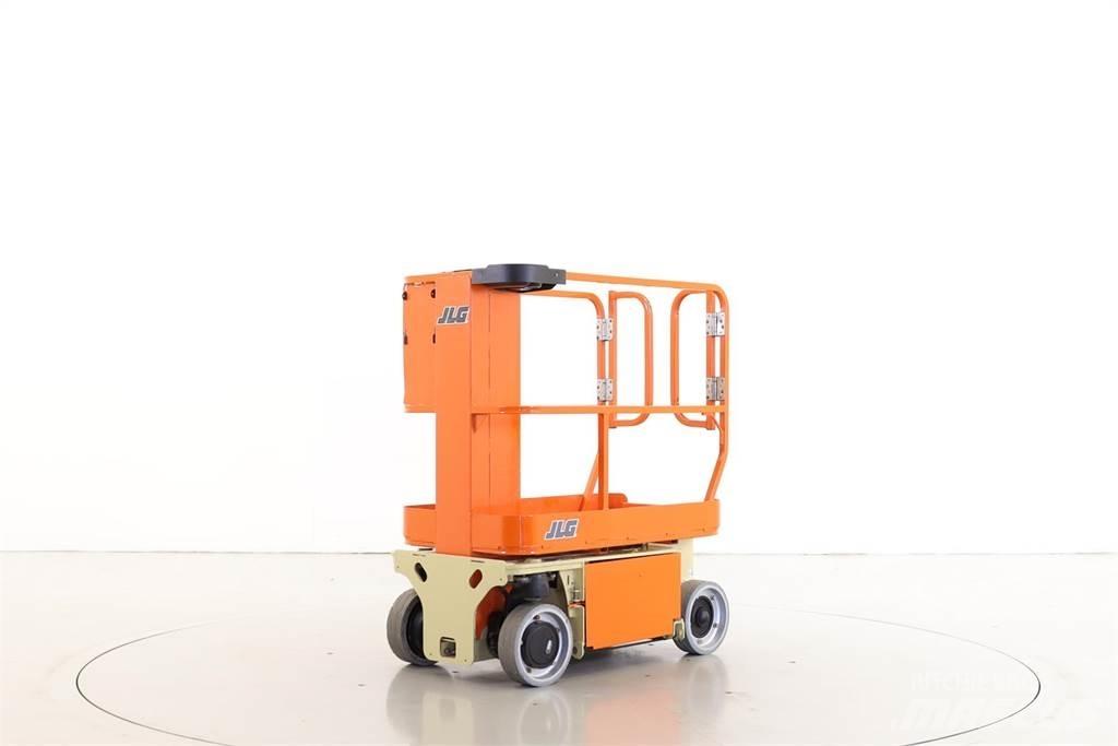 JLG 1230ES 客货电梯