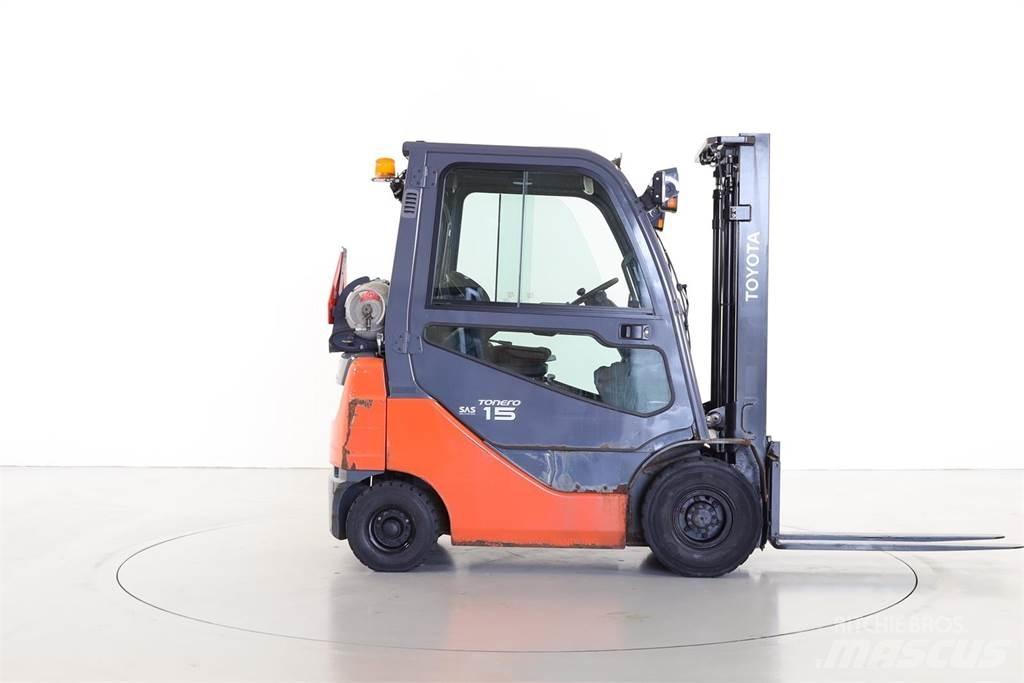 Toyota 02-8FGF15 天然气叉车
