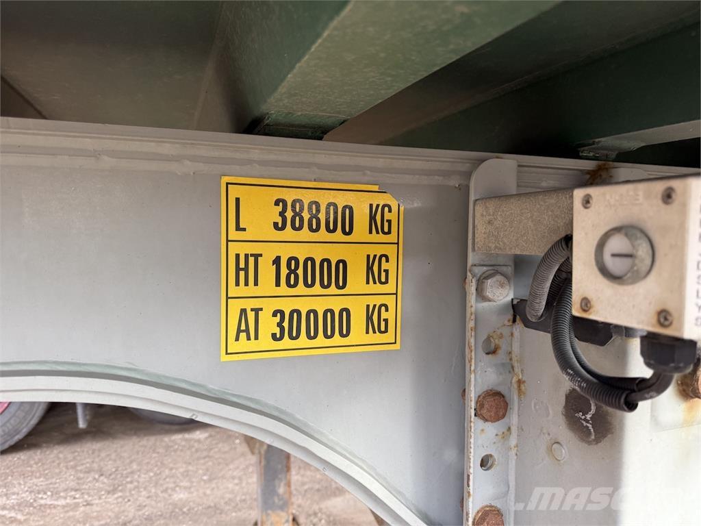 Kel-Berg 65 m3. 自卸半挂车