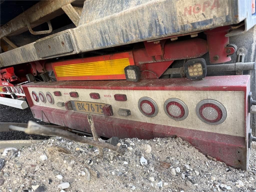 Nopa tip 自卸拖车