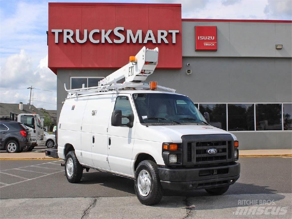 Ford E350 车载式高空作业车