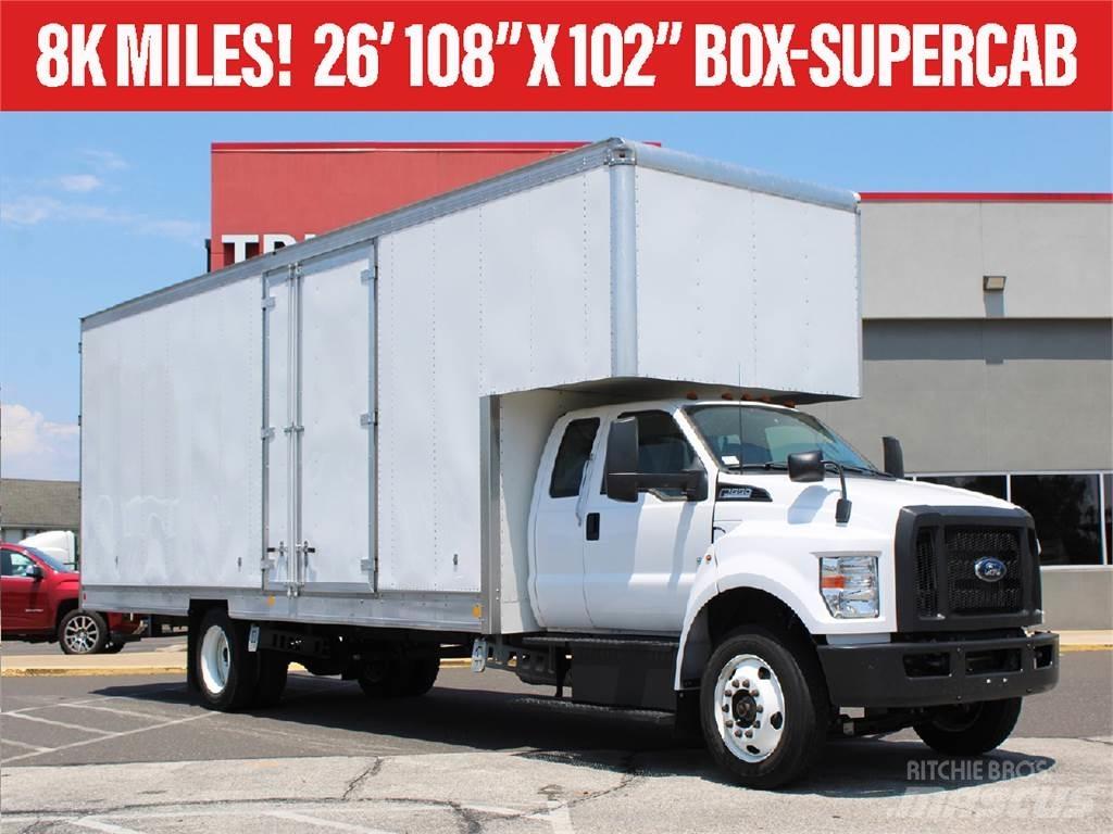Ford F-650 厢式货车