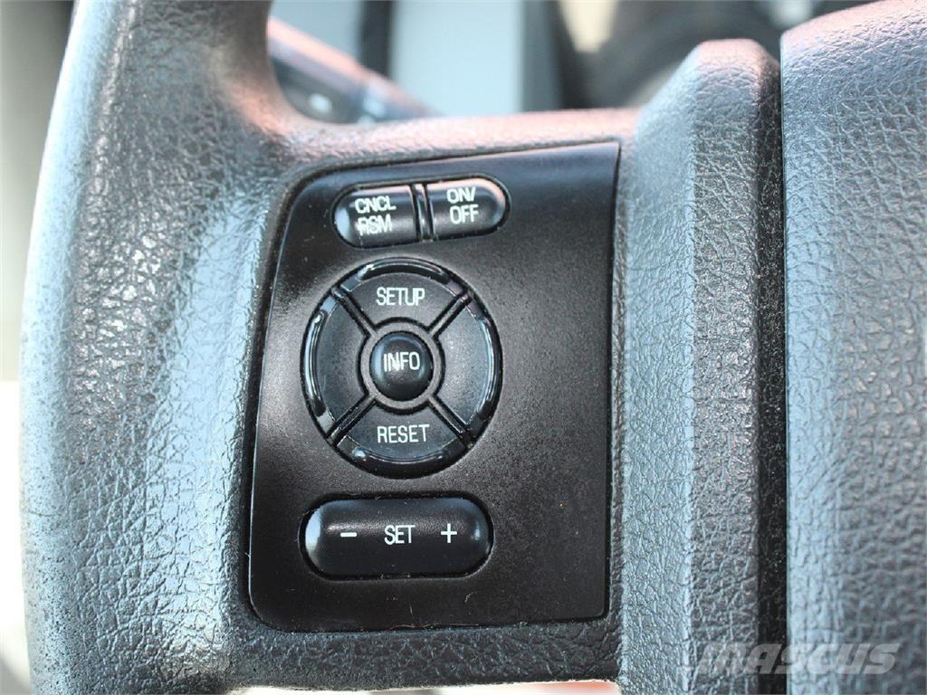 Ford F450 车载式高空作业车