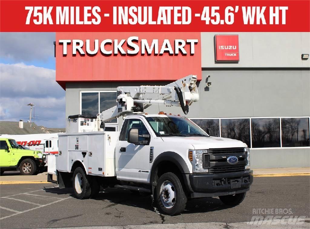 Ford F550 车载式高空作业车