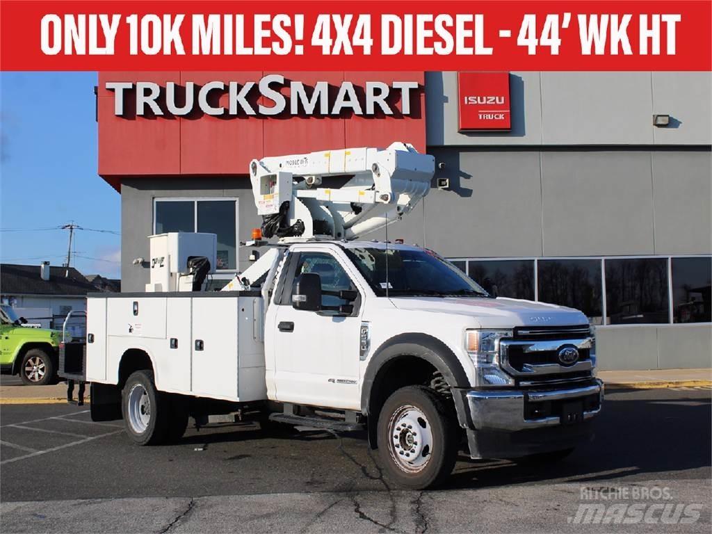 Ford F550 车载式高空作业车