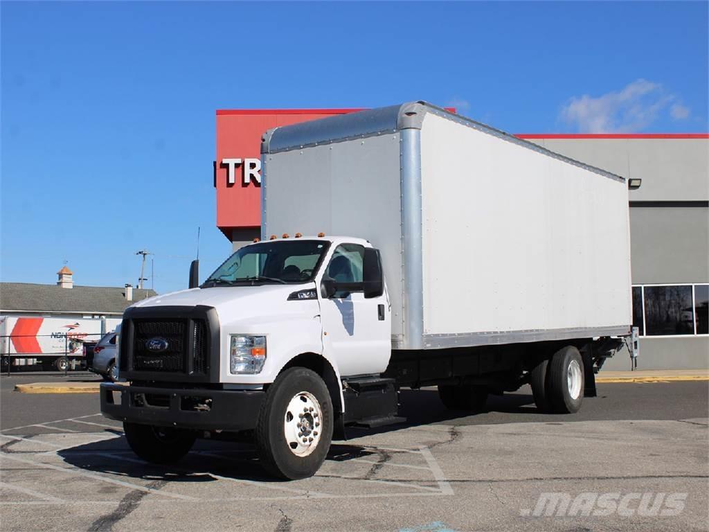Ford F650 厢式货车