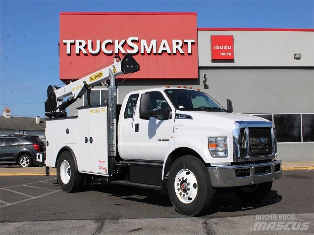 Ford F750 救援车