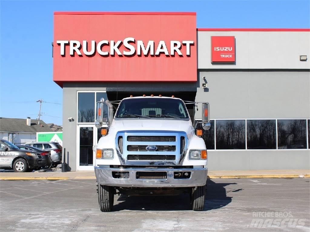 Ford F750 自卸式货车