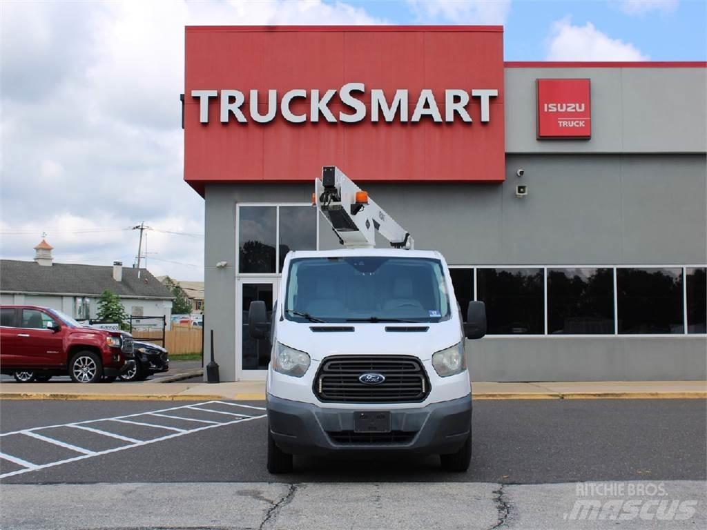 Ford Transit 市政车