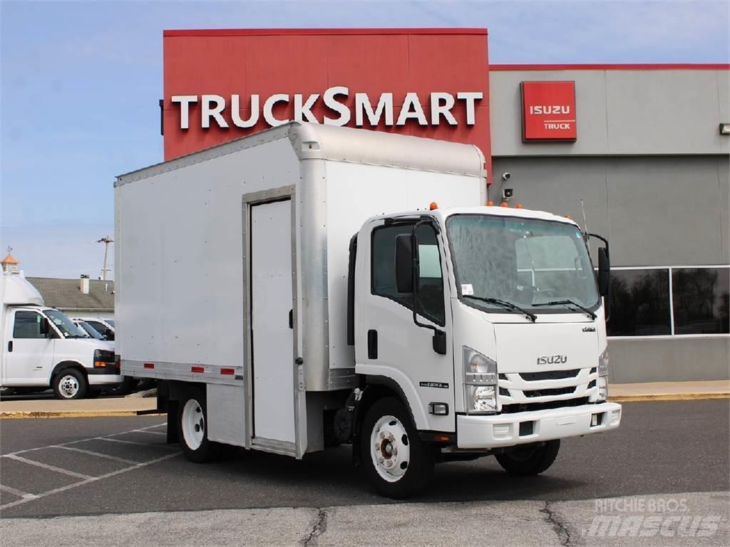 Isuzu NPR-HD 大型面包车