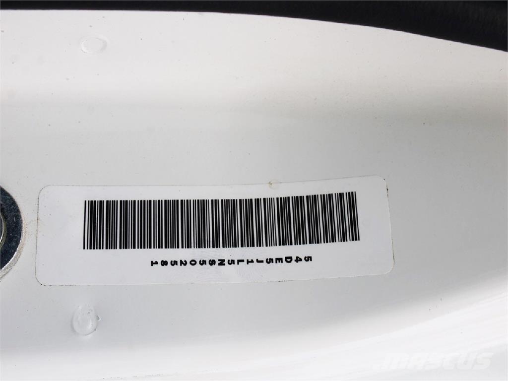 Isuzu NQR 自卸式货车