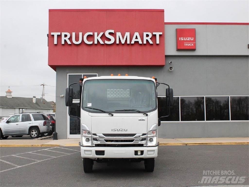 Isuzu NRR 平板栏板货车