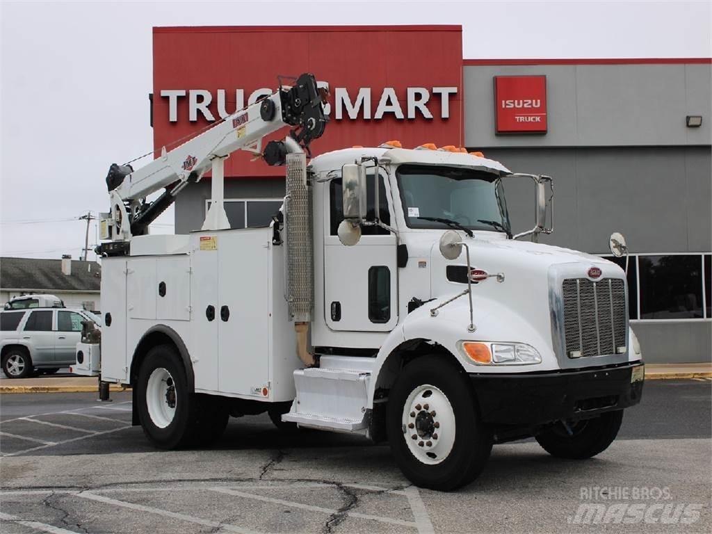 Peterbilt 337 起重车