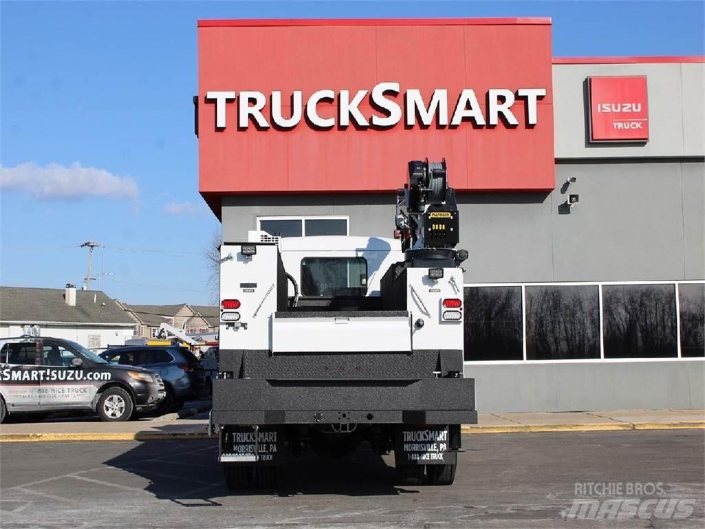 Peterbilt 537 救援车