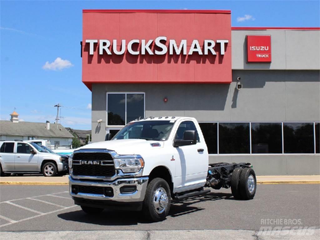 RAM 3500 自卸式货车