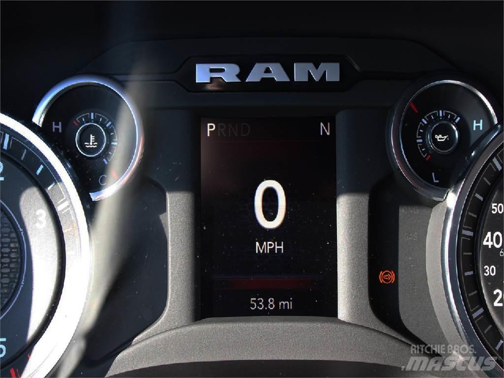 RAM 3500 自卸式货车