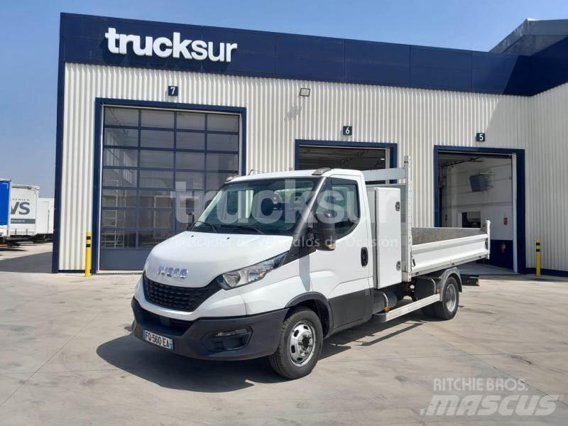 Iveco 35C14 皮卡车