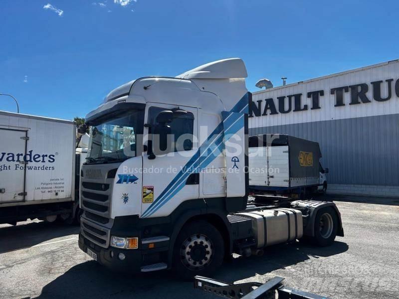 Scania R450 牵引车