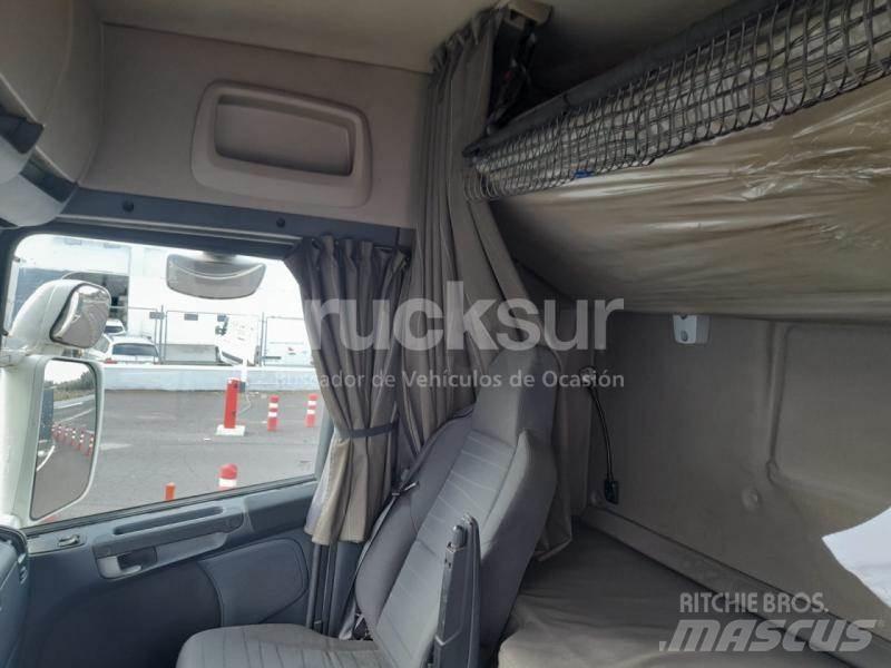 Scania R520 牵引车