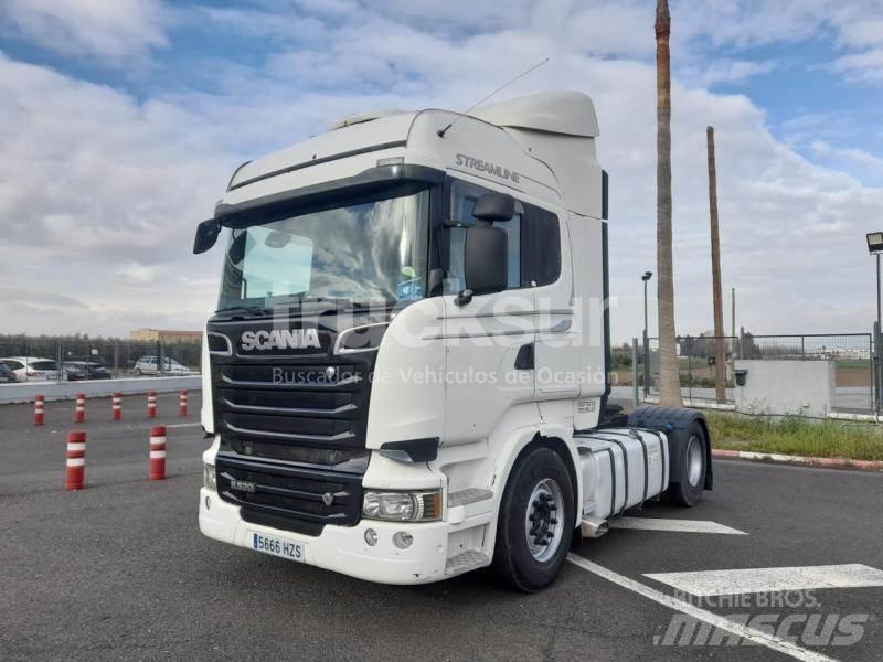 Scania R520 牵引车