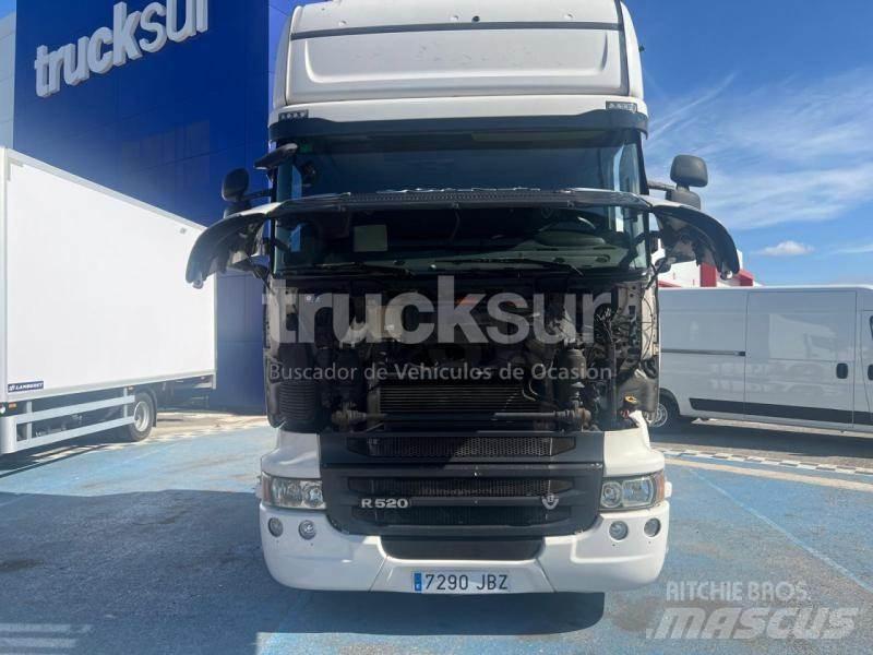 Scania R520 牵引车