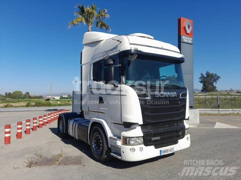 Scania R520 牵引车