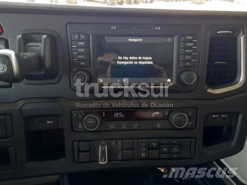 Scania S500 牵引车