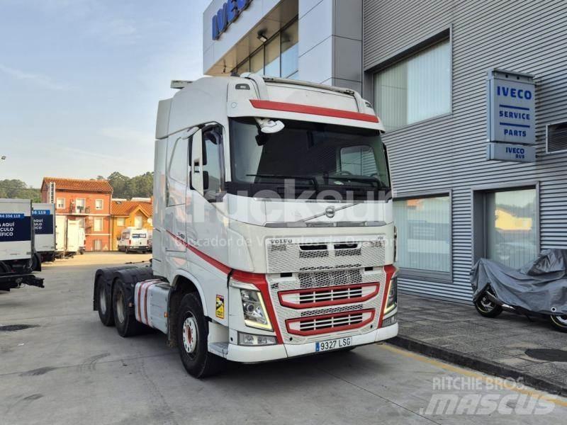 Volvo FH 牵引车