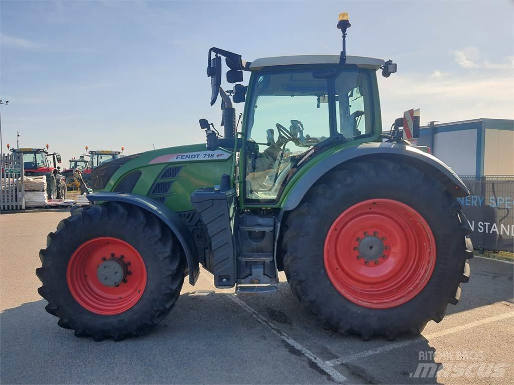 Fendt 718 VARIO S4 拖拉机/农用车