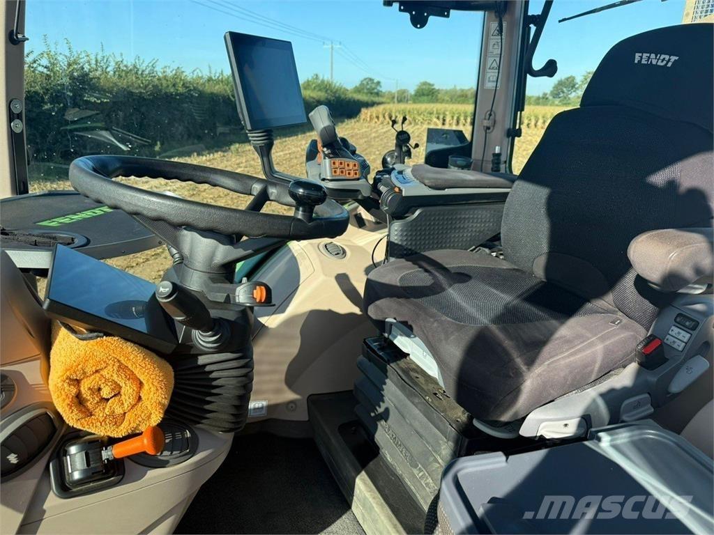 Fendt 724 拖拉机/农用车