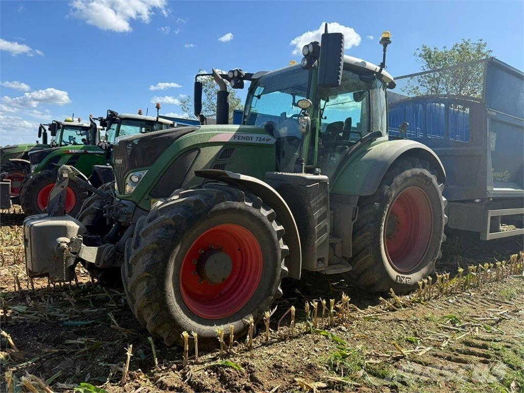Fendt 724 拖拉机/农用车