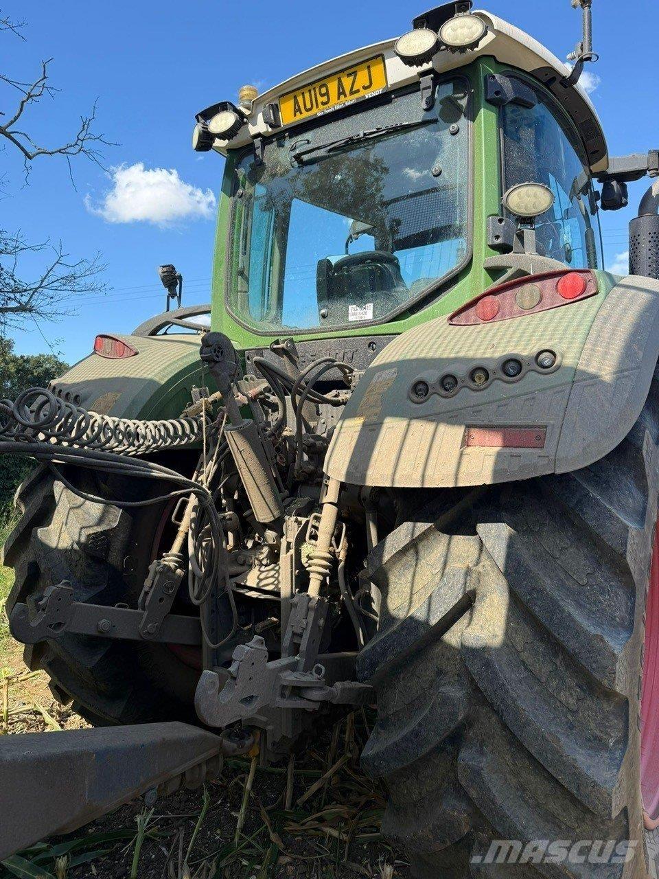 Fendt 724 拖拉机/农用车