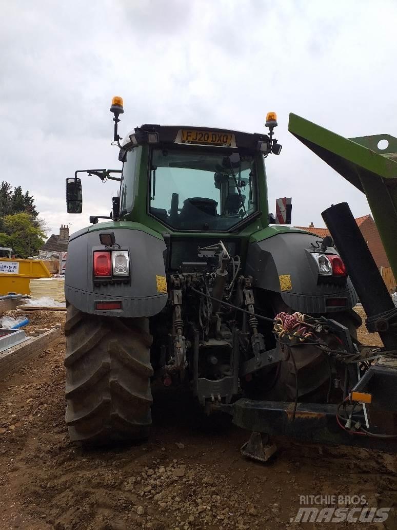 Fendt 828 VARIO 拖拉机/农用车