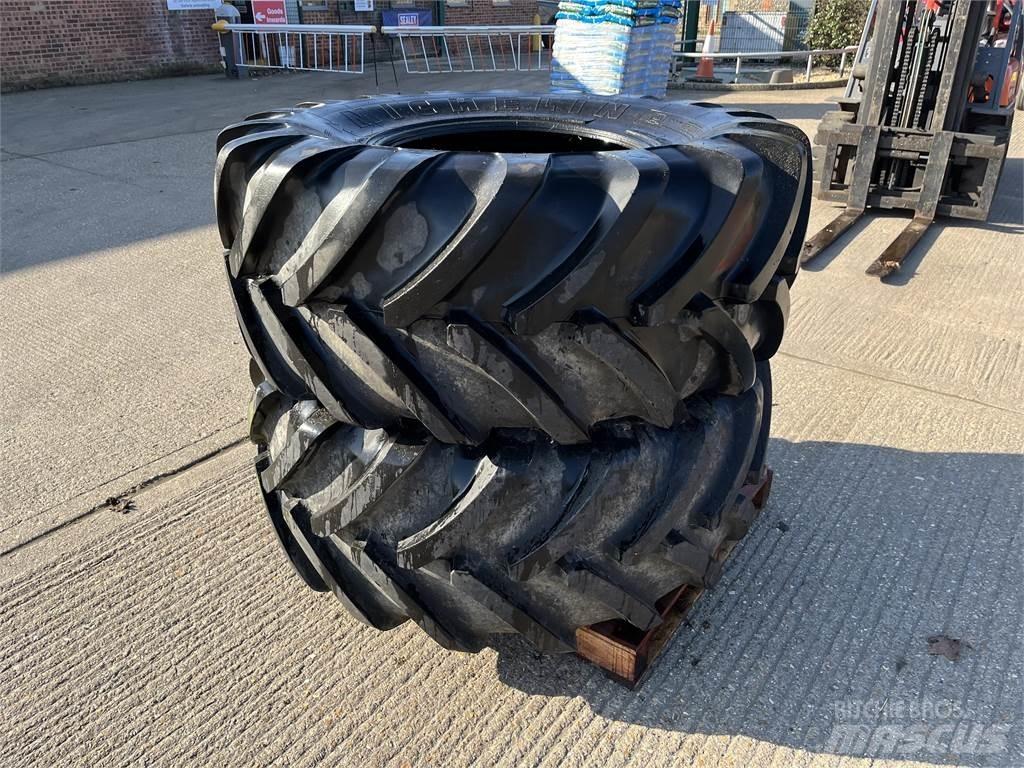 Michelin TYRES. 轮胎、车轮、轮圈