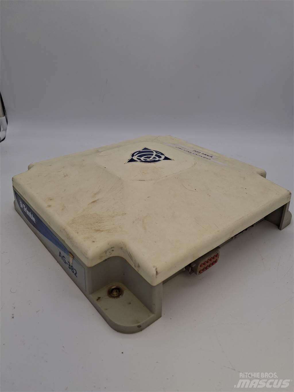 Trimble 382 GPS全球定位系统