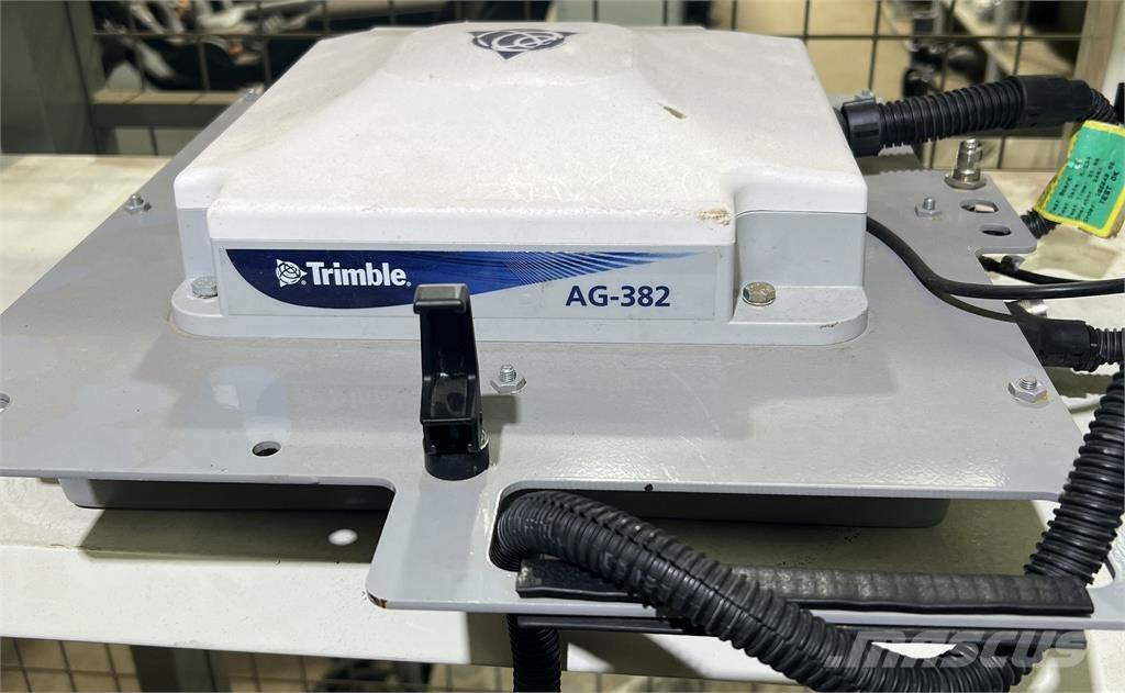 Trimble 382 SM GPS全球定位系统