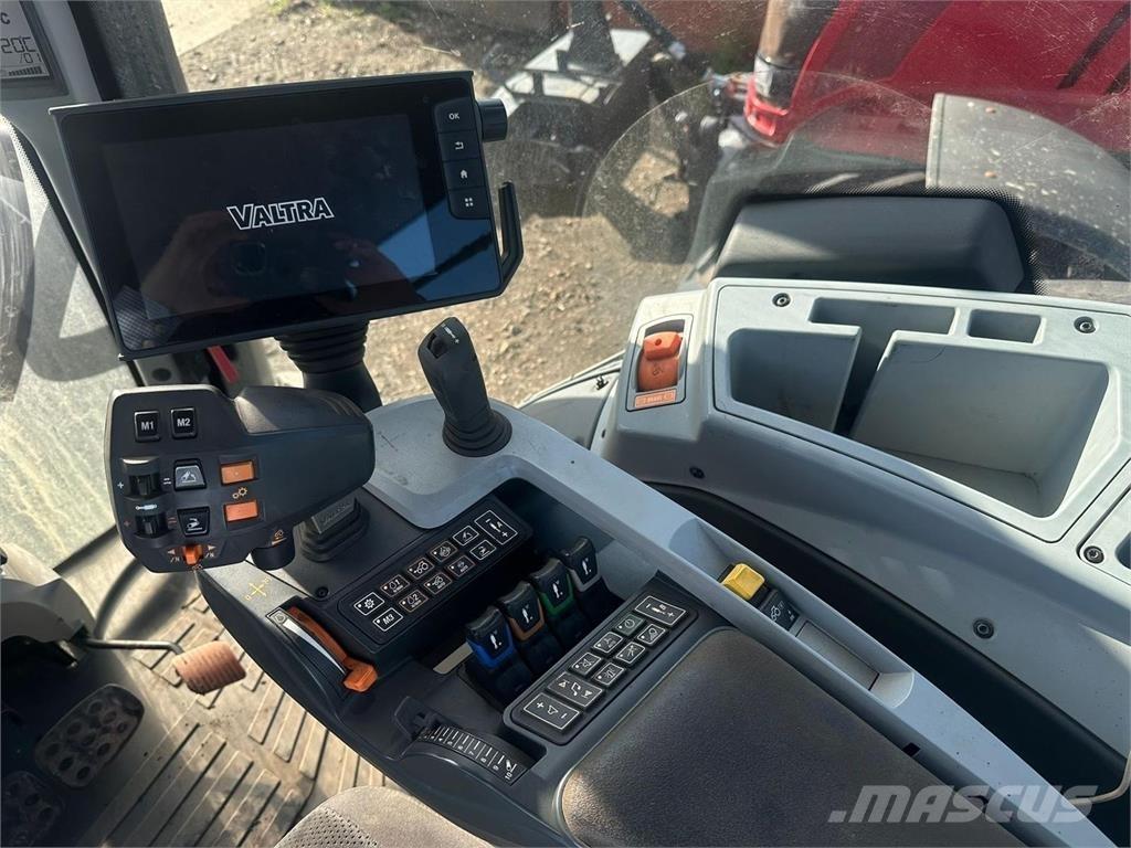 Valtra T234D 拖拉机/农用车