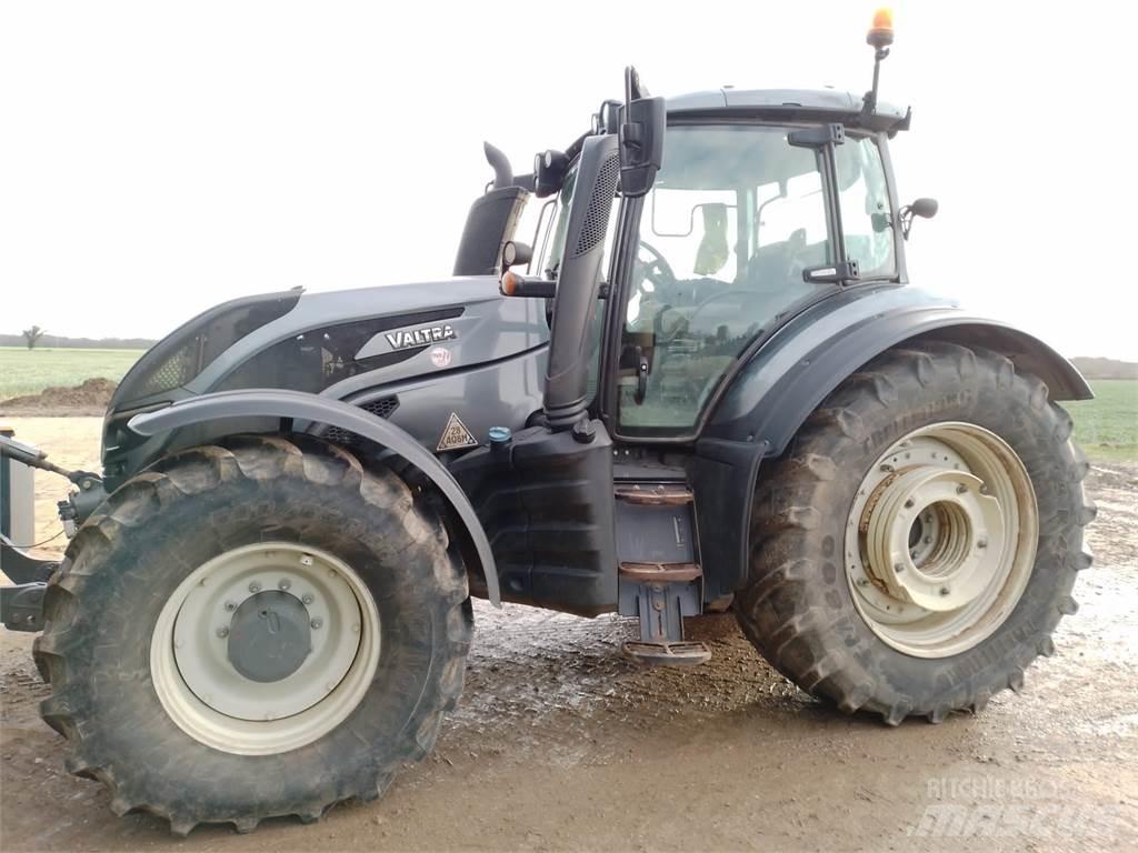 Valtra T254V 拖拉机/农用车