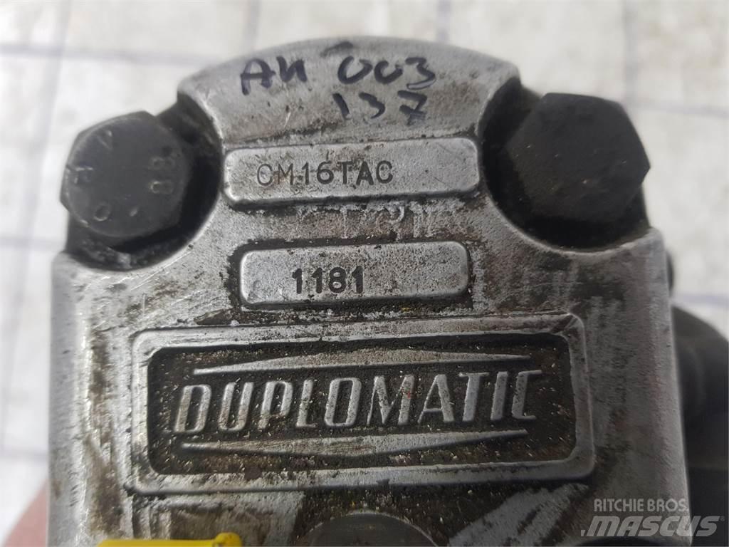  Duplomatic gear pump 起重机配件设备