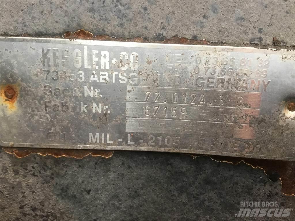 Faun ATF 60-4 axle 3 轴